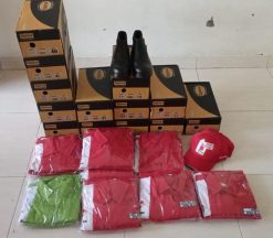 Pengiriman Seragam Petugas SPBU Pertamina ke Sampit tanggal 21 Desember 2023.